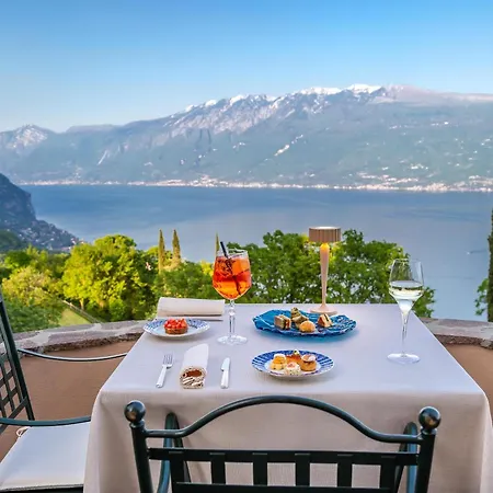 Boutique Hotel Villa Sostaga-3